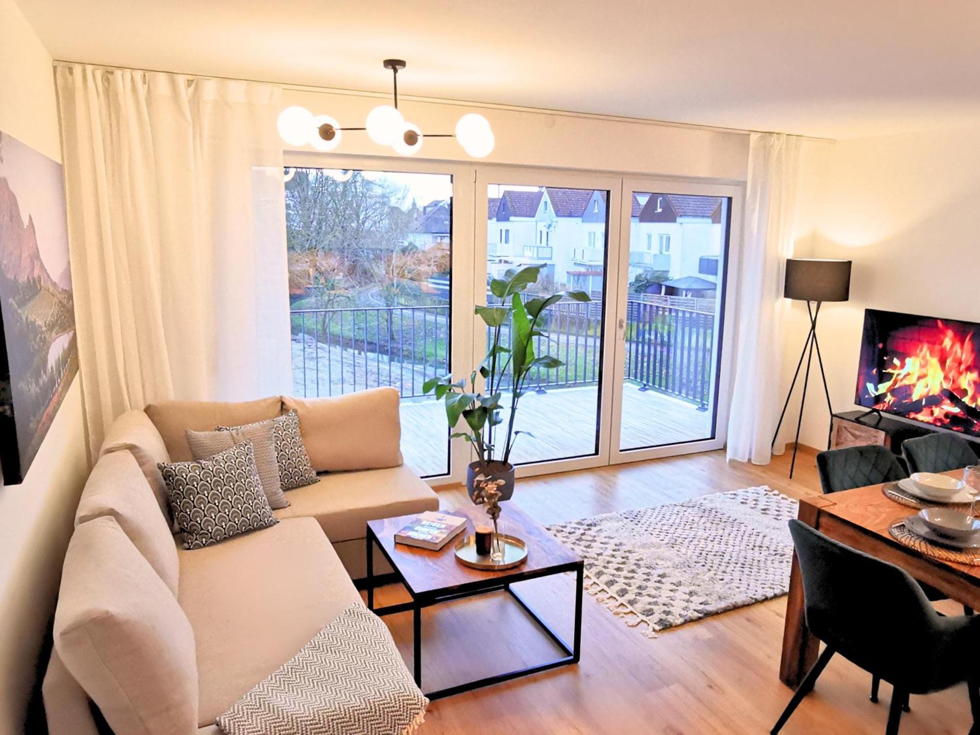 Fynbos Penthouse Deluxe, Balkon, Parkplatz Apartment Straubing Ngoại thất bức ảnh