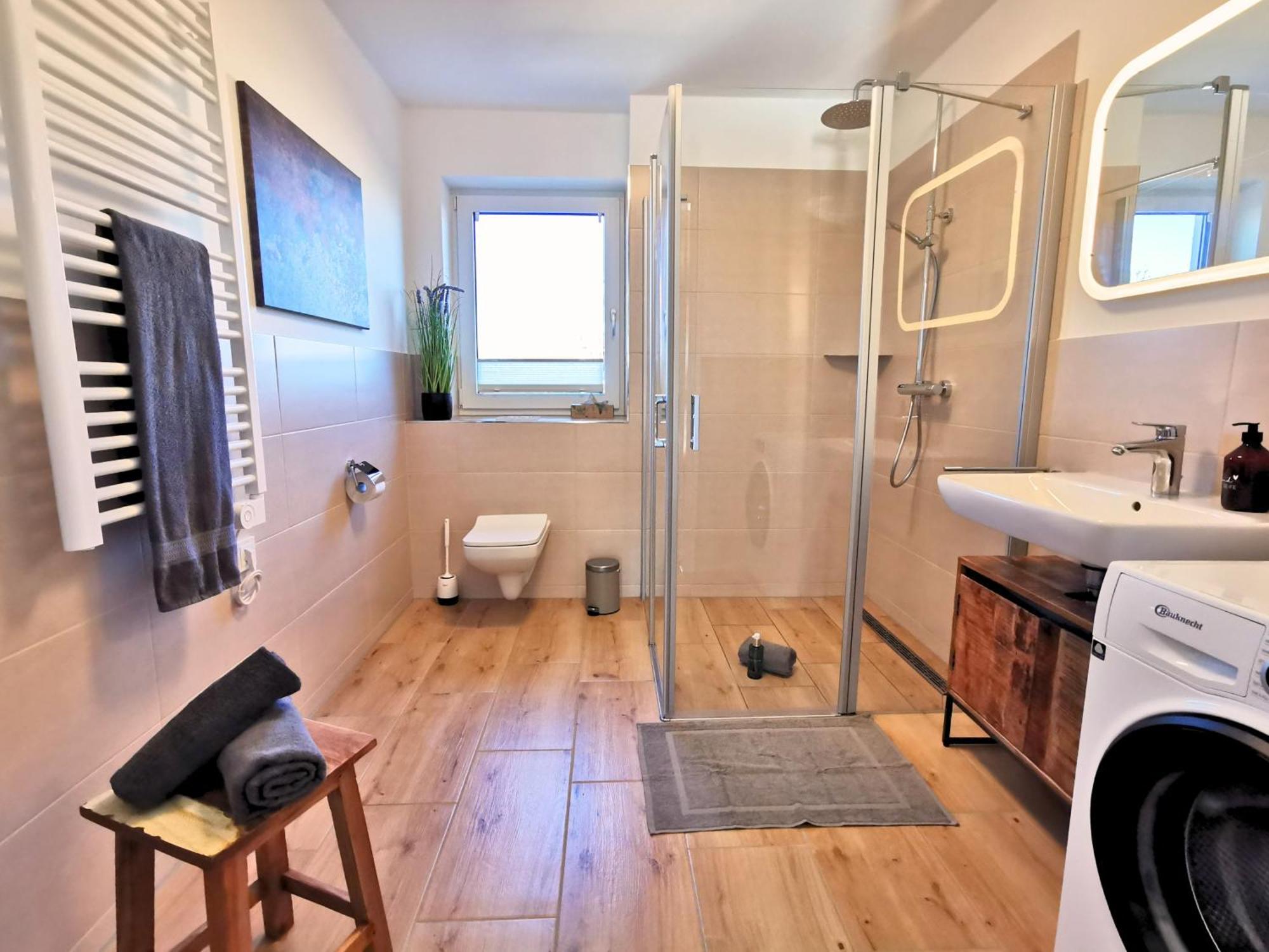 Fynbos Penthouse Deluxe, Balkon, Parkplatz Apartment Straubing Phòng bức ảnh